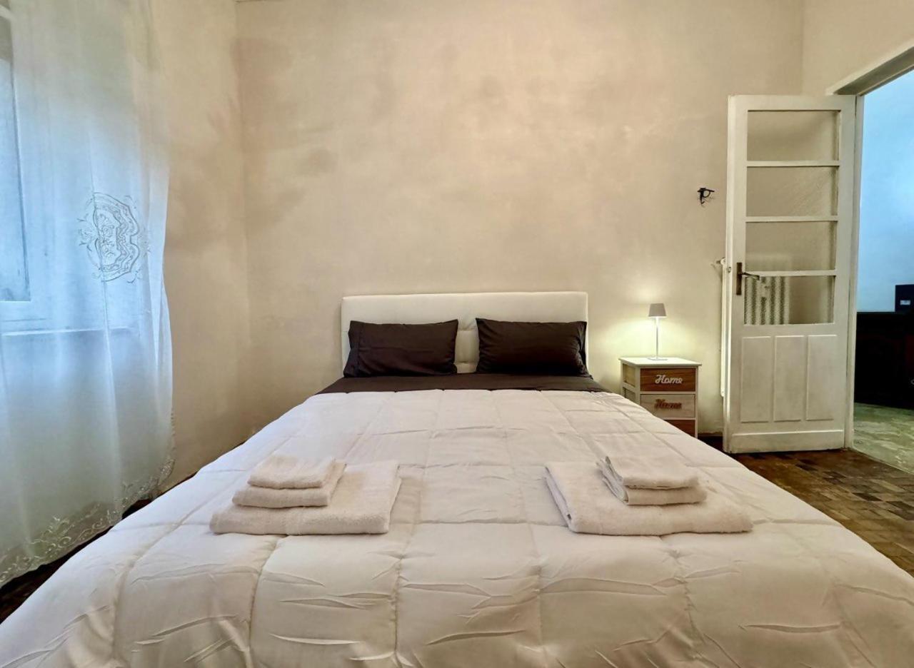 6 Posti Letto Vicino Al Centro Apartment Turin Exterior photo
